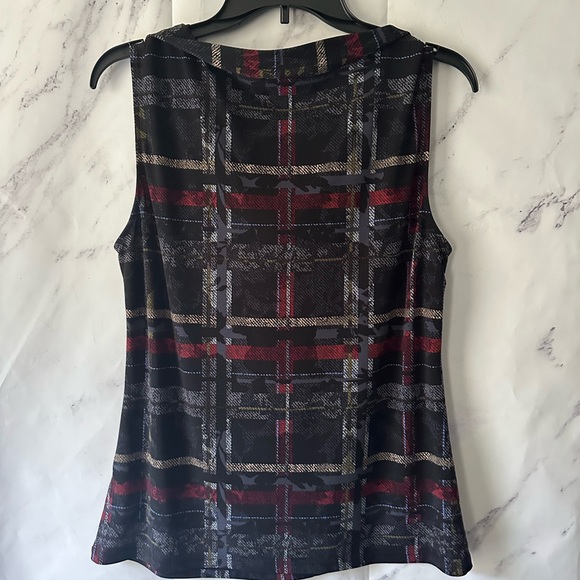 NINE WEST - DRAPED NECK SLEEVELESS BLOUSE TOP PLAID DARK BLUE WOMENS MEDIUM - Picture 2 of 9